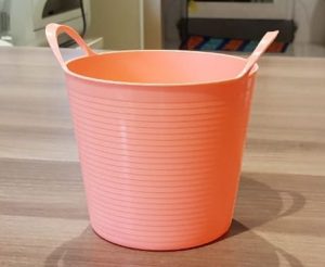 Beranda Produk plastik unggulan Mirota Plastik Semarang, dengan kualitas terbaik dan desain estetis. Material kuat dan lama pikir, cocok untuk keperluan industri dan pernikahan. Cocok sebagai pembungkusan atau perluasan produk. Saya menjaga integritas dan kualitas untuk membuat produk plastik yang mempersenjati! Temukan produk plastik terbaik hanya di Mirota Plastik Semarang